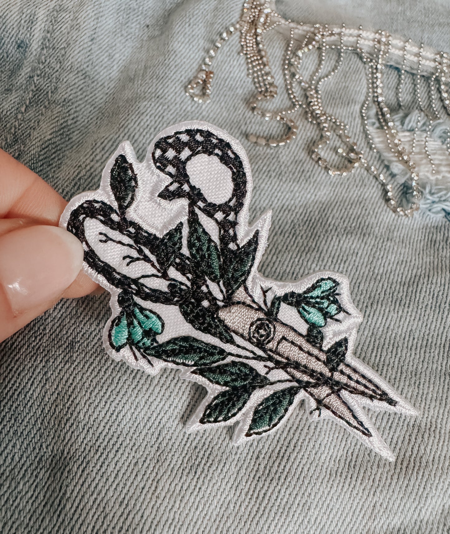 Western Scissors Hairstylist Hat/Pocket Patch